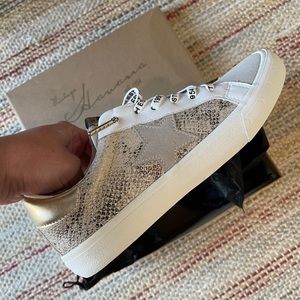 Vintage Havana Sneakers Size 8.5